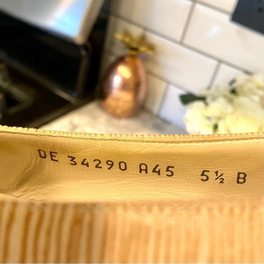 Salvatore Ferragamo beautifully classic
